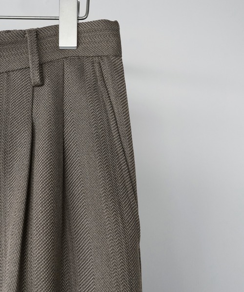 WYM LIDNM(ウィム バイ リドム)の「MELANGE TWEED CURVED SEAM SLACKS【SET-UP】(スラックス・メンズ・ブラック系/チャコール/ブラウン系・S/XS/M/L)」の13枚目の写真