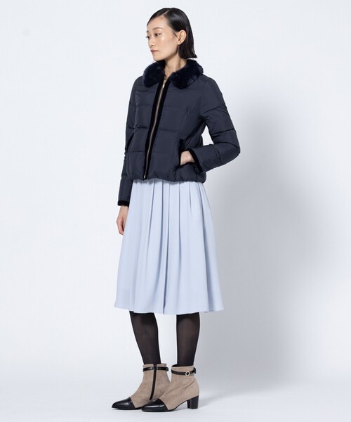 TOCCA(トッカ)の「HEART SHOT ショートダウン(その他アウター・レディース・ネイビー系/サックスブルー系/ブラック系・0/2/4/6)」の7枚目の写真