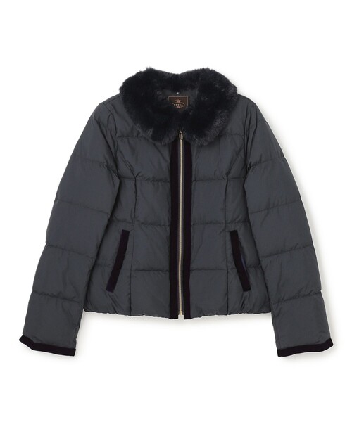 TOCCA(トッカ)の「HEART SHOT ショートダウン(その他アウター・レディース・ネイビー系/サックスブルー系/ブラック系・0/2/4/6)」の18枚目の写真