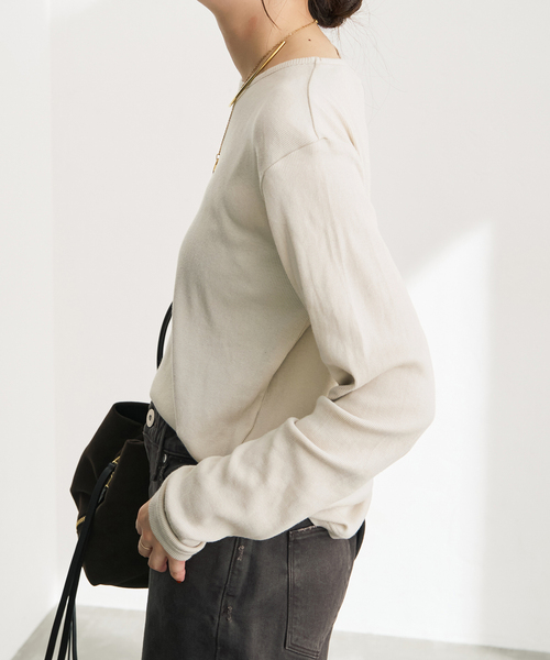 Spick & Span(スピックアンドスパン)の「テレコジャージーボートネックプルオーバー(Tシャツ/カットソー・レディース・ブラック/アイボリー/ホワイト・FREE)」の21枚目の写真