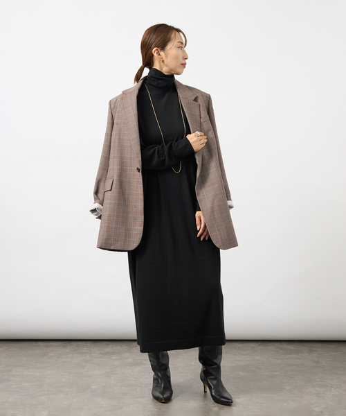 VERMEIL par iena（ヴェルメイユパーイエナ）の「《WEB限定/追加》GLOW wool knit ワンピース（ワンピース・レディース・ボルドー/チャコールグレー/ブラック・FREE）」の8枚目の写真