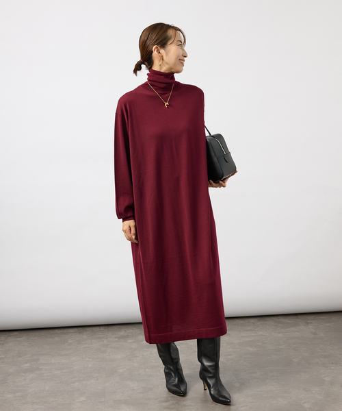 VERMEIL par iena（ヴェルメイユパーイエナ）の「《WEB限定/追加》GLOW wool knit ワンピース（ワンピース・レディース・ボルドー/チャコールグレー/ブラック・FREE）」の12枚目の写真