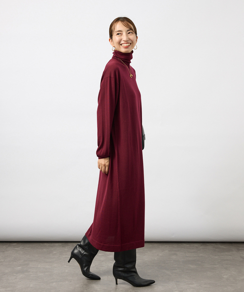 VERMEIL par iena（ヴェルメイユパーイエナ）の「《WEB限定/追加》GLOW wool knit ワンピース（ワンピース・レディース・ボルドー/チャコールグレー/ブラック・FREE）」の15枚目の写真