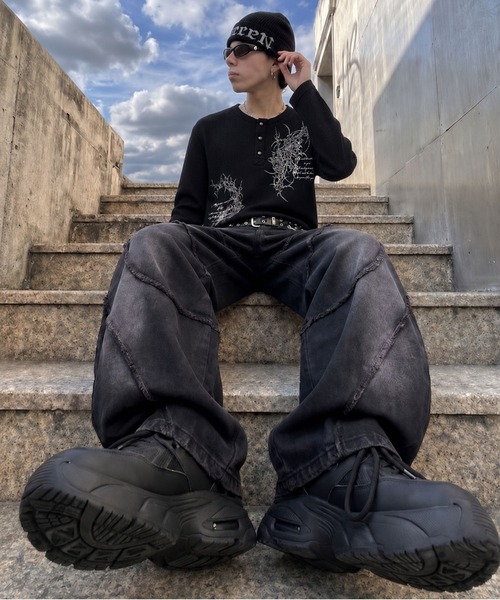 SPINNS(スピンズ)の「短丈ワッフルヘンリーネック長袖Tシャツ/サーマル/ダークロゴ(Tシャツ/カットソー・メンズ・ブラック系その他/アイボリー/ワイン/カモフラージュ・ONESIZE)」の16枚目の写真