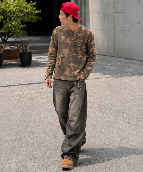 SPINNS(スピンズ)の「短丈ワッフルヘンリーネック長袖Tシャツ/サーマル/ダークロゴ(Tシャツ/カットソー・メンズ・ブラック系その他/アイボリー/ワイン/カモフラージュ・ONESIZE)」の19枚目の写真