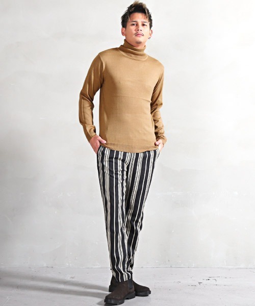 LUXSTYLE(ラグスタイル)の「カシミヤタッチタートルネックセーター(ニット/セーター・メンズ・ホワイト/ブラック・L/M/S)」の6枚目の写真