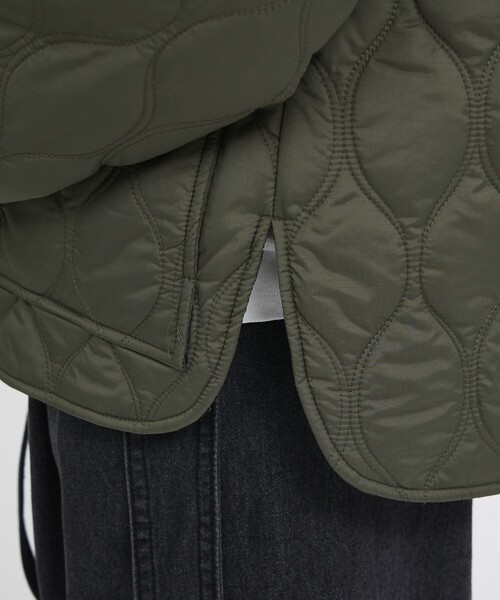 UNIVERSAL OVERALL(ユニバーサルオーバーオール)の「【UNIVERSAL OVERALL/ユニバーサルオーバーオール】QUILT HALFCOAT/キルティングジャケット/秋冬アウター【WEB限定】(ブルゾン・レディース・カーキ・フリー)」の15枚目の写真