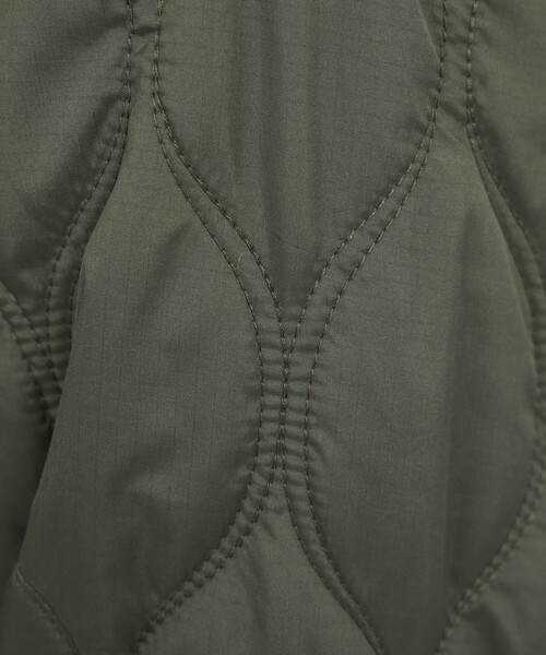 UNIVERSAL OVERALL(ユニバーサルオーバーオール)の「【UNIVERSAL OVERALL/ユニバーサルオーバーオール】QUILT HALFCOAT/キルティングジャケット/秋冬アウター【WEB限定】(ブルゾン・レディース・カーキ・フリー)」の16枚目の写真