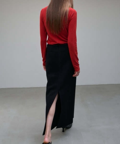 OYY（オーワイワイ）の「カエル ウール マキシロング スカート_ブラック（スカート・レディース・ブラック・SMALL/MEDIUM）」の4枚目の写真