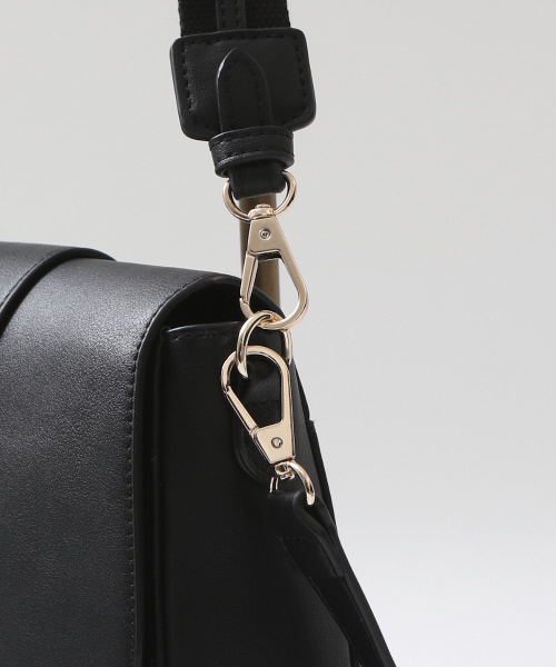 LOWELL things（ロウェル　シングス）の「配色サドルBAG（ショルダーバッグ・レディース・ブラック/ワイン/カーキ・FREE）」の6枚目の写真