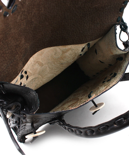 GRACE CONTINENTAL（グレースコンチネンタル）の「カービングバッグ柄小　エスニック（ハンドバッグ・レディース・ブラウン/ダークブラウン/ブラック・ﾌﾘ-）」の6枚目の写真