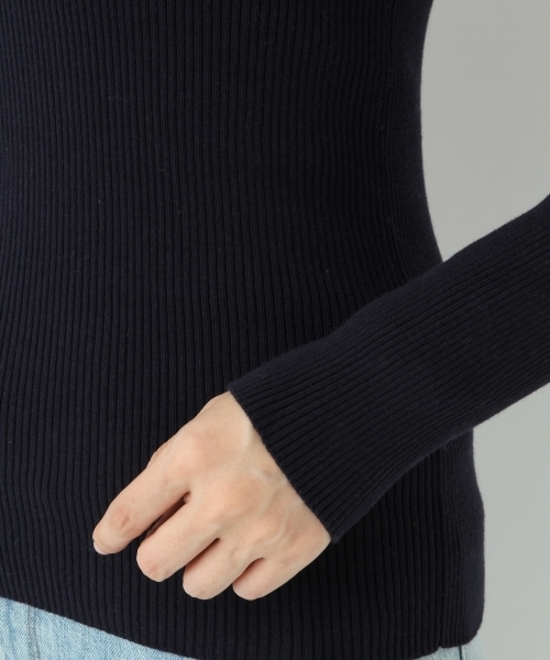 A part by（アパートバイ）の「14GCリブVNPO 745157 （ニット/セーター・レディース・ネイビー/ホワイト/ピンク/ブルー・MEDIUM/LARGE）」の14枚目の写真