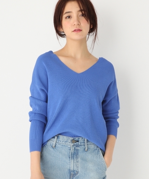 A part by（アパートバイ）の「12GRyNyアゼVネックPO 746613 （ニット/セーター・レディース・ブラック/ブルー/ホワイト/レッド・FREE）」の3枚目の写真