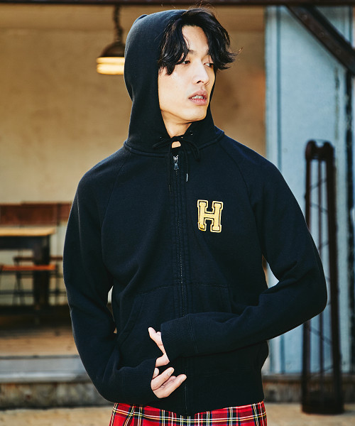 HYSTERIC GLAMOUR（ヒステリックグラマー）の「BALL刺繍 PK（パーカー・メンズ・トップグレー/ブラック/インディゴブルー・SMALL/MEDIUM/LARGE）」の2枚目の写真