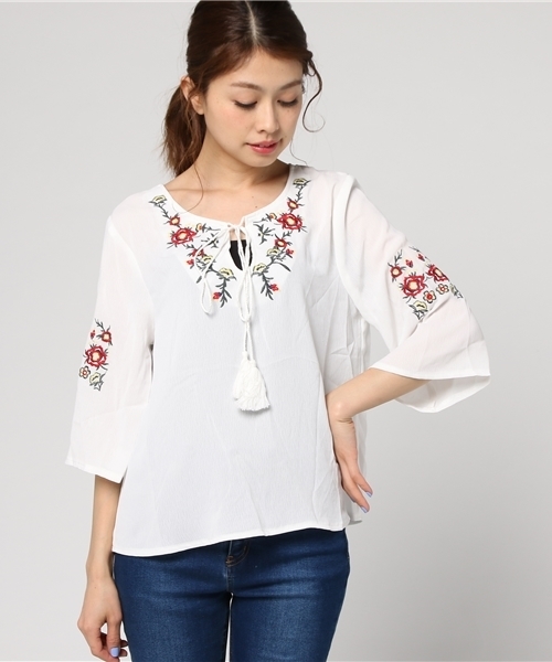 SpRay（スプレイ）の「花刺繍七分プルオーバーシャツ（シャツ/ブラウス・レディース・イエロー/ブラック/ホワイト/オフホワイト・FREE）」の12枚目の写真