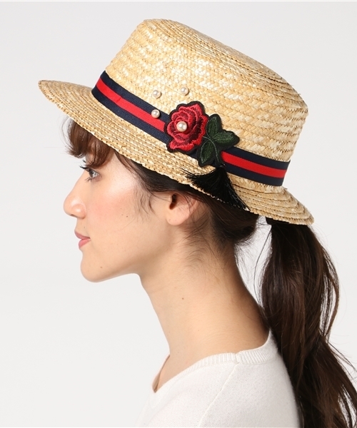 PLAIN CLOTHING(プレーンクロージング)の「フラワー麦わらHAT【PLAIN CLOTHING】(ハット・レディース・ベージュ・FREE)」の2枚目の写真