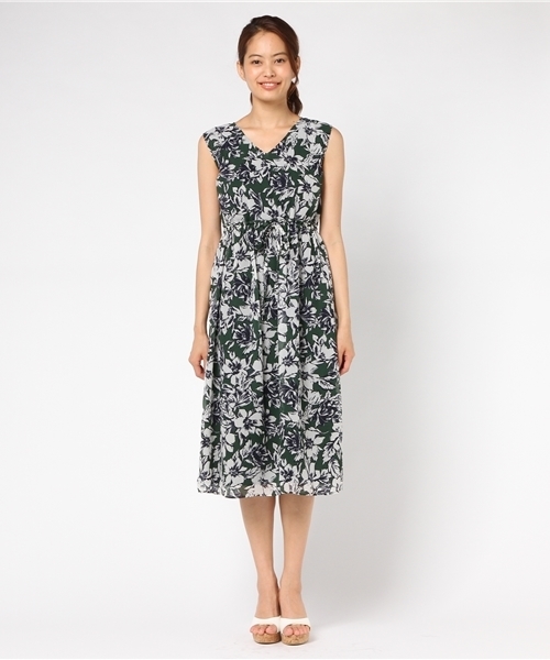 Khaju（カージュ）の「Khaju:フラワープリントノースリーブワンピース（ワンピース・レディース・グリーン/パープル・ONE SIZE）」の3枚目の写真