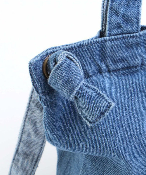 apres les cours(アプレレクール)の「LEE キャンバスバッグ小(ショルダーバッグ・キッズ・ネイビー/オフホワイト/ブルー・FREE)」の20枚目の写真