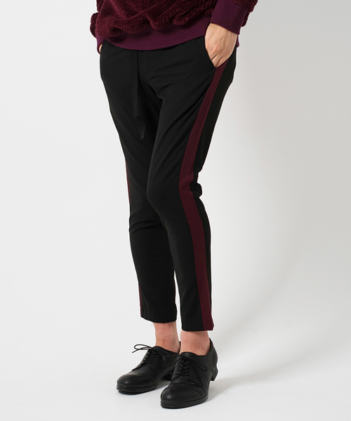 GOSTAR DE FUGA（ゴスタール ジフーガ）の「ラインスラックスパンツ（スラックス・メンズ・ブラック×ホワイト/ブラック×レッド・S/M/L）」の6枚目の写真