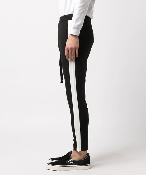 GOSTAR DE FUGA（ゴスタール ジフーガ）の「ラインスラックスパンツ（スラックス・メンズ・ブラック×ホワイト/ブラック×レッド・S/M/L）」の10枚目の写真