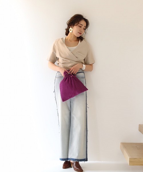 TODAYFUL（トゥデイフル）の「シームレスステッチタンクトップ（タンクトップ・レディース・ブラック/ブラウン/オフホワイト/カーキ・FREE）」の12枚目の写真