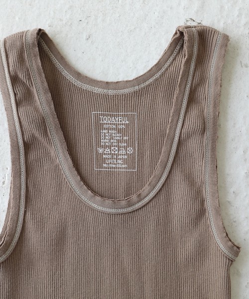 TODAYFUL（トゥデイフル）の「シームレスステッチタンクトップ（タンクトップ・レディース・ブラック/ブラウン/オフホワイト/カーキ・FREE）」の7枚目の写真