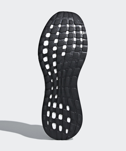 adidas（アディダス）の「ピュアブースト X [PureBOOST X ELEMENT]（スニーカー・レディース・ホワイト/ダークグレー・22.5cm/23.0cm/23.5cm/24.0cm/24.5cm/25.0cm/25.5cm/26.0cm/26.5cm/27.0cm/22.0cm）」の14枚目の写真