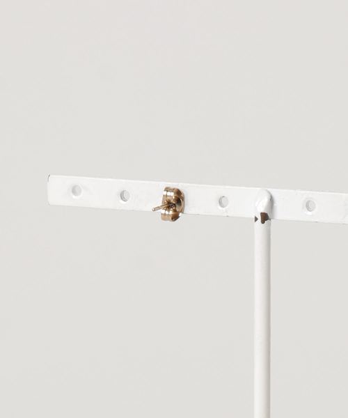 Vaya Con Dios（ヴァヤコンディオス）の「【VayaConDios/ヴァヤコンディオス】ステンレス製イーグルモチーフピアス[片耳用]（ピアス（片耳用）・メンズ・ブラック/シルバー/ゴールド・FREE）」の4枚目の写真