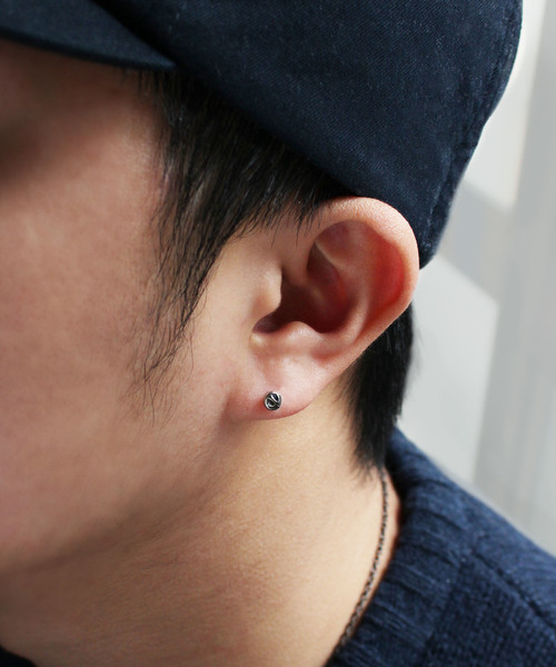 Vaya Con Dios（ヴァヤコンディオス）の「【VayaConDios/ヴァヤコンディオス】ステンレス製イーグルモチーフピアス[片耳用]（ピアス（片耳用）・メンズ・ブラック/シルバー/ゴールド・FREE）」の7枚目の写真