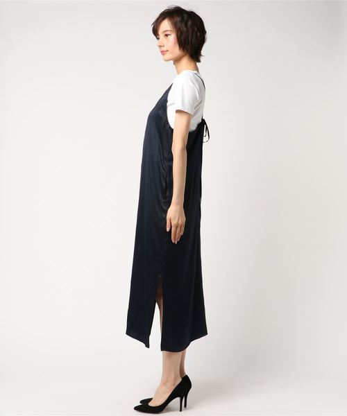 SALON adam et rope'（サロン アダム エ ロペ）の「メランジサテンキャミドレス（ワンピース・レディース・グレー/ネイビー/ピンク・FREE）」の4枚目の写真