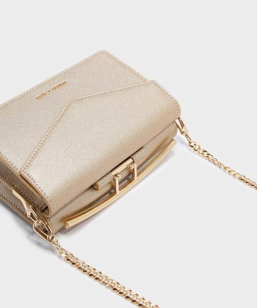 CHARLES & KEITH(チャールズ & キース)の「サーキュラーディテールクロスボディバッグ / CIRCULAR DETAIL CROSSBODY BAG(ショルダーバッグ・レディース・ネイビー/ゴールド系その他・S)」の10枚目の写真