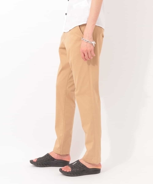 MK MICHEL KLEIN HOMME （エムケーミッシェルクランオム）の「ストレッチチノパンツ（チノパンツ・メンズ・ブラック/ベージュ・44/46/48/50）」の11枚目の写真
