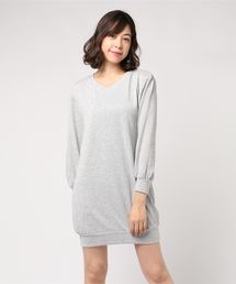 ふんわり素材パフ袖ニットソーワンピース