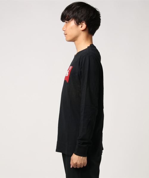 Right-on（ライトオン）の「【Levi's】スポーツハウスマーク長袖Tシャツ （Tシャツ/カットソー・メンズ・ブラック・MEDIUM/LARGE/SMALL）」の2枚目の写真