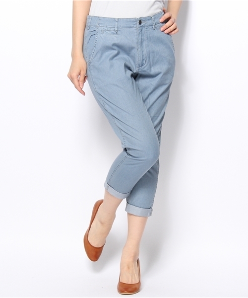 mystic(ミスティック)の「デニムテーパードPT(スラックス・レディース・ライトブルー/ホワイト/ブルー・2/1)」の2枚目の写真