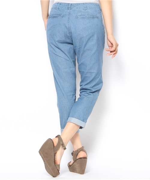 mystic(ミスティック)の「デニムテーパードPT(スラックス・レディース・ライトブルー/ホワイト/ブルー・2/1)」の11枚目の写真