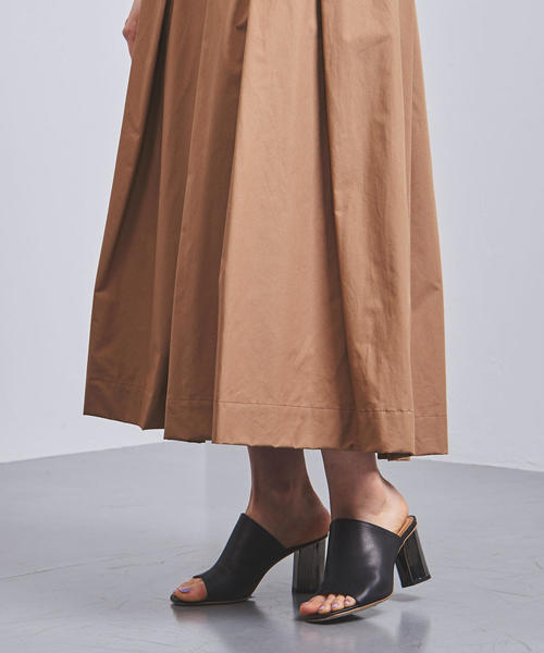 UNITED ARROWS(ユナイテッドアローズ)の「UBCS CTN タック スカート◆(スカート・レディース・ベージュ/ブラック/ケリー・38/36)」の7枚目の写真