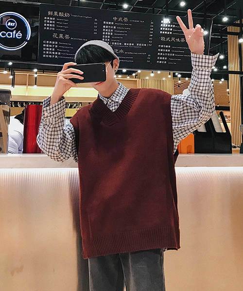 MGV（エムジーヴィー）の「【MGV】ビッグシルエットVネックニットベスト（ベスト・メンズ・ブラック/ベージュ/ブラウン・MEDIUM/LARGE/X-LARGE/XX-LARGE）」の7枚目の写真