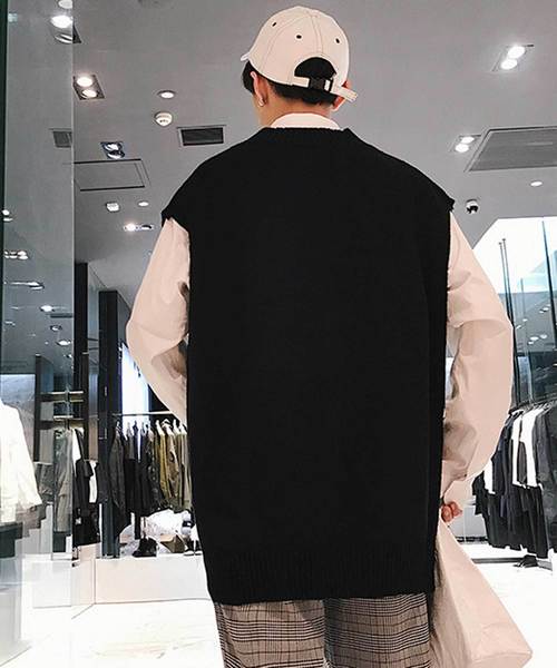 MGV（エムジーヴィー）の「【MGV】ビッグシルエットVネックニットベスト（ベスト・メンズ・ブラック/ベージュ/ブラウン・MEDIUM/LARGE/X-LARGE/XX-LARGE）」の12枚目の写真