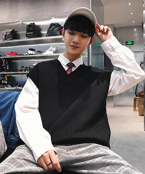 MGV（エムジーヴィー）の「【MGV】ビッグシルエットVネックニットベスト（ベスト・メンズ・ブラック/ベージュ/ブラウン・MEDIUM/LARGE/X-LARGE/XX-LARGE）」の15枚目の写真