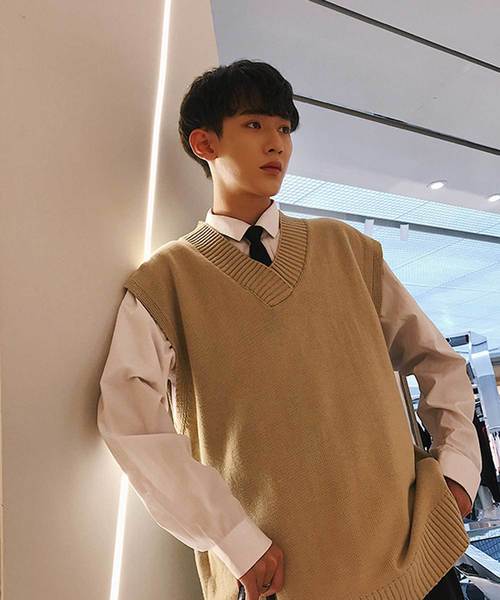 MGV（エムジーヴィー）の「【MGV】ビッグシルエットVネックニットベスト（ベスト・メンズ・ブラック/ベージュ/ブラウン・MEDIUM/LARGE/X-LARGE/XX-LARGE）」の21枚目の写真