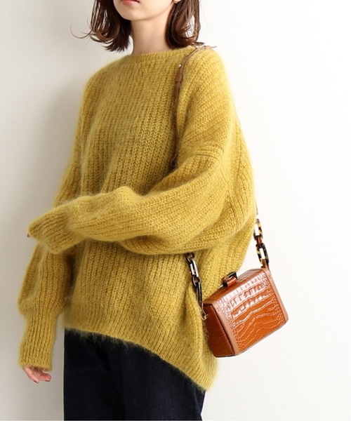 IENA（イエナ）の「モヘヤ混ボートネックワイドプルオーバー◆（ニット/セーター・レディース・ベージュ/パープル/イエロー/オートミール・FREE）」の4枚目の写真