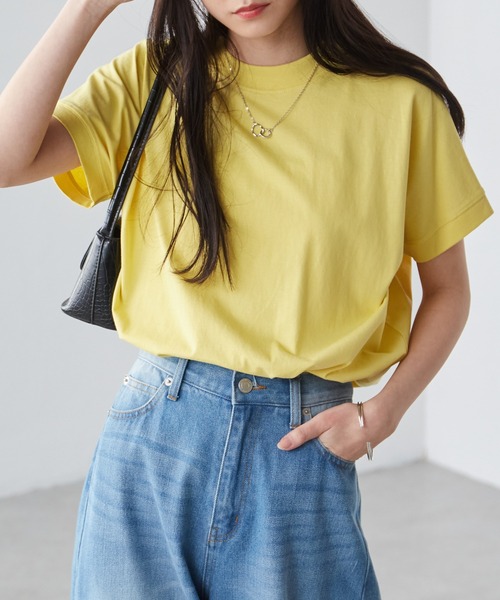 RANAN(ラナン)の「〈Beautiful Cotton 綿100%〉UVカット/接触冷感 きれいめハイネックTシャツ(Tシャツ/カットソー・レディース・ライトグレー/ブラック/オフホワイト/キャメル/ボルドー/カーキ/チャコールグレー/ラベンダー/グリーン/ネイビー/ダークブルー/ベージュ/モカ/オレンジ系その他/ダークブラウン/クリアグリーン/イエロー/パープル/ブラウン系1/その他・3L/LL/M/L/S)」の16枚目の写真