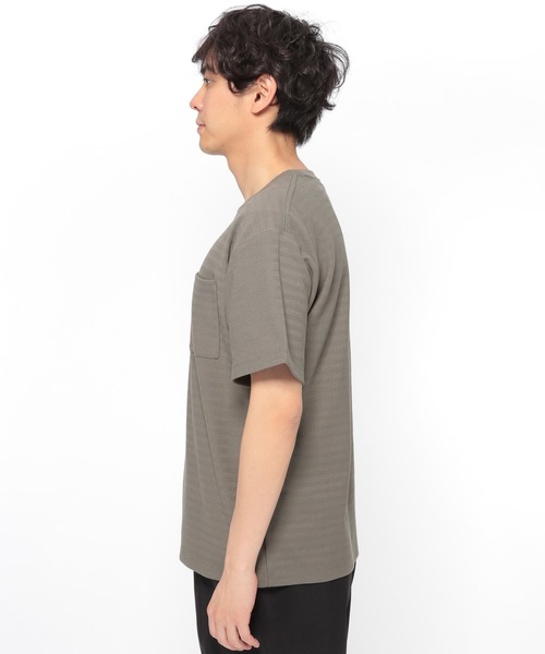 LAKOLE（ラコレ）の「ヘリンボーンボーダーTシャツ / LAKOLE（Tシャツ/カットソー・メンズ・ブラウン系その他/チャコール/ホワイト/ベージュ・MEDIUM/LARGE）」の15枚目の写真