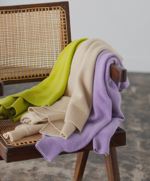 ADAM ET ROPE'（アダムエロペ）の「ウールクロップドタートルプルオーバー（ニット/セーター・レディース・ライトグレー/ミント/ラベンダー/クリーム/グレー系その他/ブルー系その他4/ピンク/ピンク系その他2・FREE）」の14枚目の写真