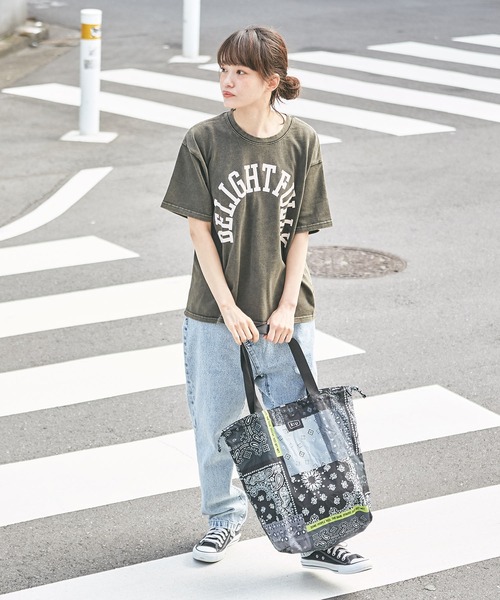CUBE SUGAR（キューブシュガー）の「天竺 パウダー加工 プリント クルーネック（Tシャツ/カットソー・レディース・ベージュ/チャコールグレー/グリーン/ピンク・M）」の5枚目の写真