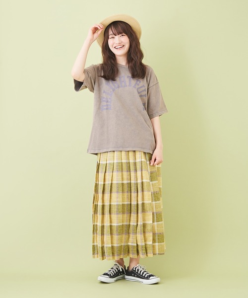 CUBE SUGAR（キューブシュガー）の「天竺 パウダー加工 プリント クルーネック（Tシャツ/カットソー・レディース・ベージュ/チャコールグレー/グリーン/ピンク・M）」の9枚目の写真