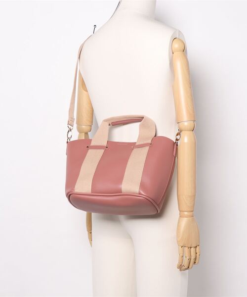 GGD（ジージーディー）の「and mikka /1枚合皮2WAY手提げ（トートバッグ・レディース・ピンク/オフホワイト/ブラック・FREE）」の4枚目の写真