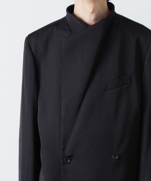 ato（アトウ）の「crease double short coat（チェスターコート・メンズ・ブラック/ネイビー・44/46/48）」の18枚目の写真