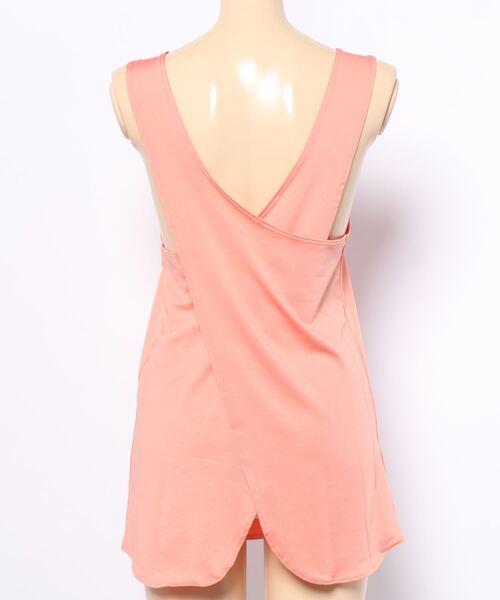 CHEATFULLDAYS（チートフルデイズ）の「レディースフィットネスウェア バッククロスタンクトップ（スポーツグッズ・レディース・ピンク/ホワイト/ブラック・2L/M/L/S）」の5枚目の写真